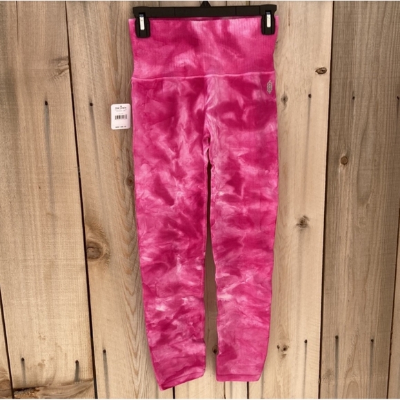 Free People Movement Good Karma Leggings in Pink Astor Combo - Picture 2 of 3